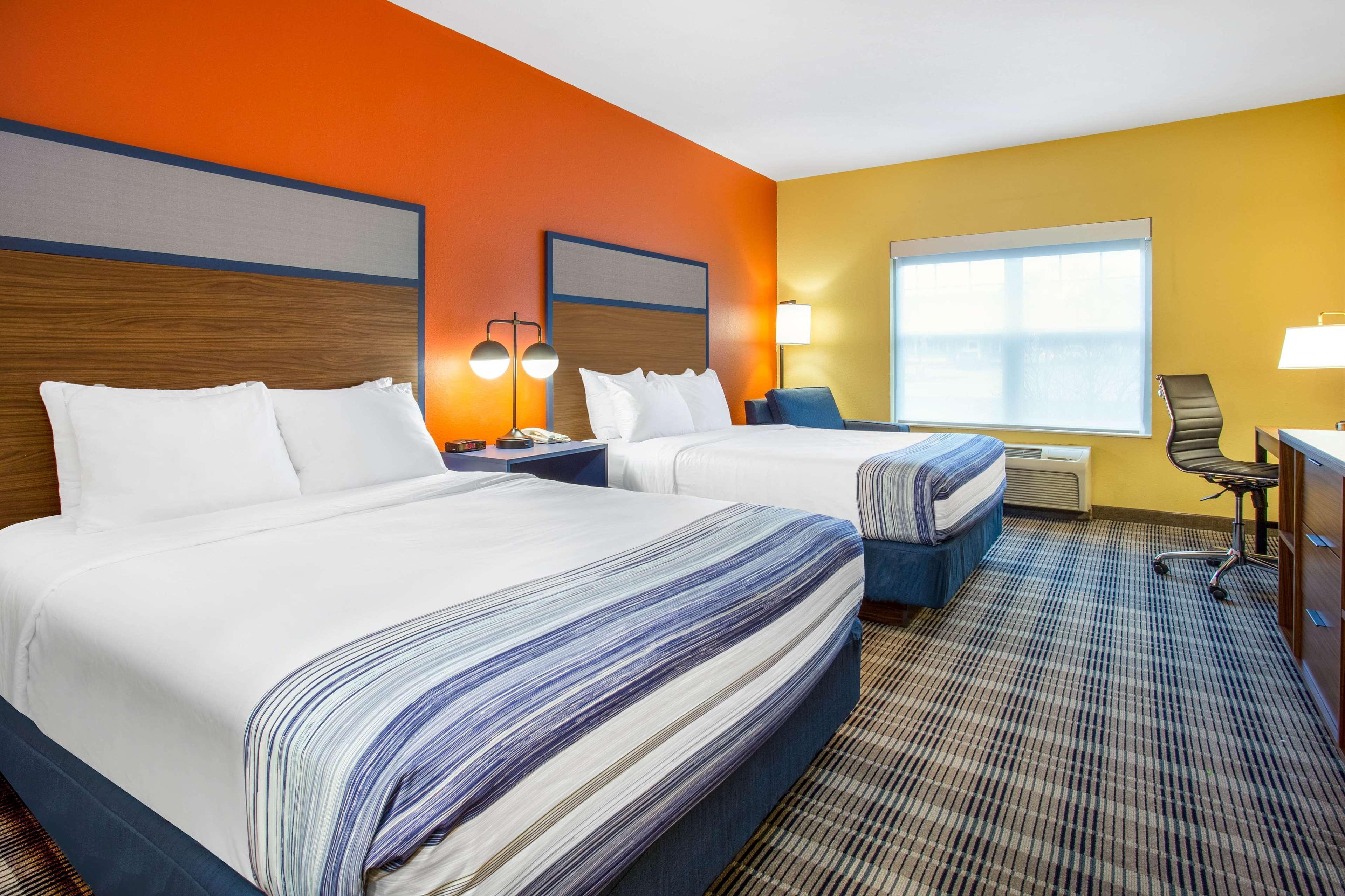 Americinn By Wyndham Fulton Clinton Exterior foto