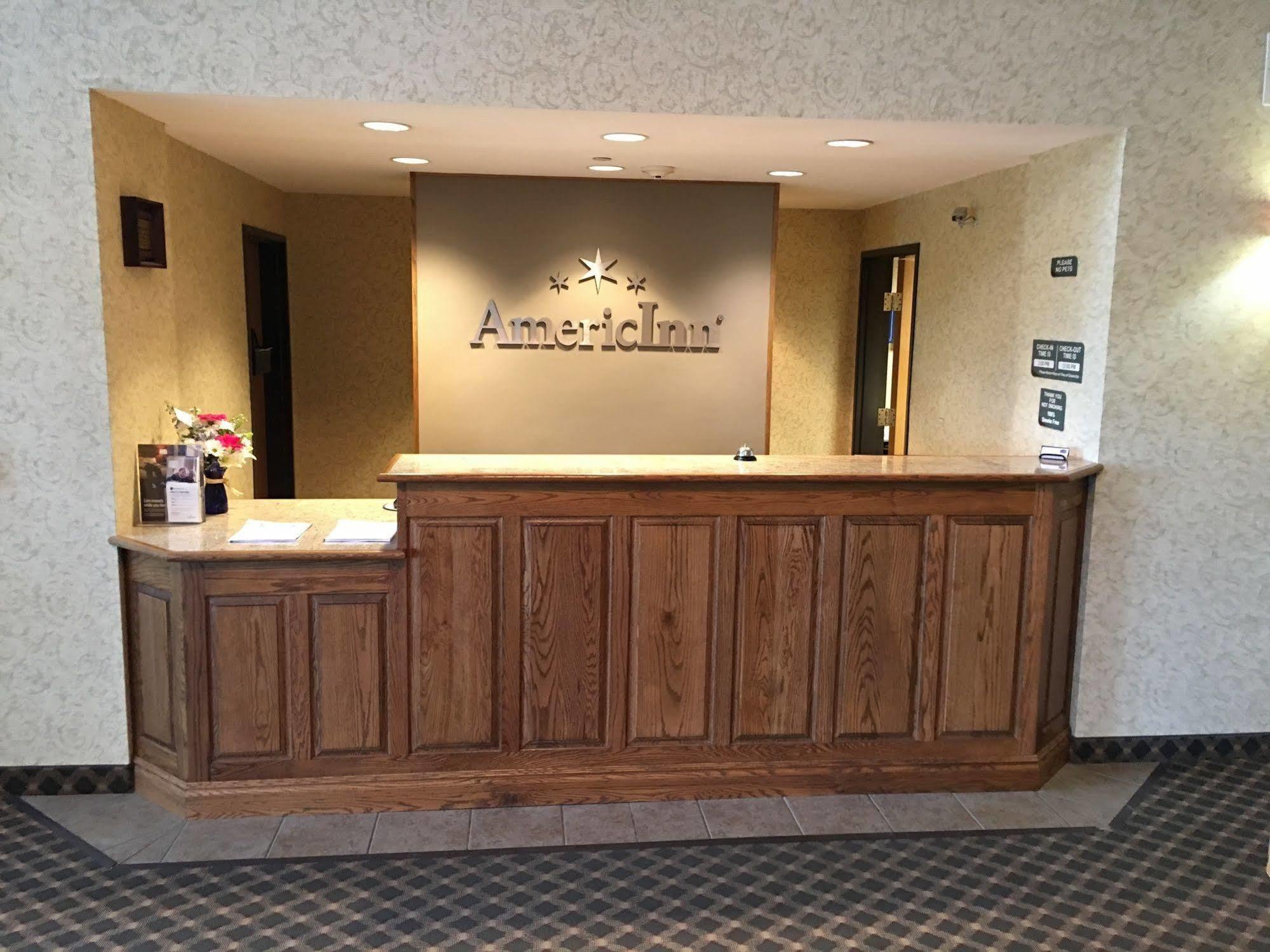 Americinn By Wyndham Fulton Clinton Exterior foto